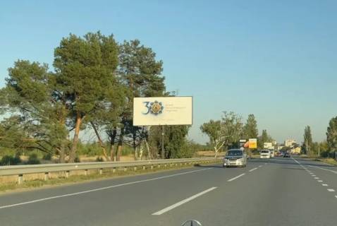 Billboard B in Vorzel, Board 3x6м  st. Kovel's'ka, pered povorotom na st. Glusevs'kogo, 300m. do AZS "AMIC Energy", 400m do velikoi transportnoi T-obraznoi rozvazki Buca, Gostomel', Kiiv, Irpin', Zabucca, Dmitrivka, Kapitanivka, Zitomirs'ka trasa, Avtodoroga M-07 Photo 1