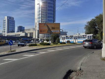 Призма A в Днепр (Днепропетровск) Новий мост р-н Цирку - 440075 фото 1
