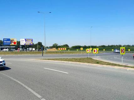 Билборд A в Мацковцах, 3x6  Виїзд на Львів (коло, лівий, М12) фото 1