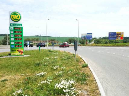 Билборд A в Трасах Хмельницька, 3x6  В'їзд з Чернівців (коло, азс WOG, азс ANP, №4, H03-M12) фото 1