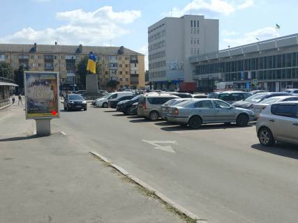 Нестандарт B в Хмельницком Проскурівська вул., 107, біля залізничного вокзалу, (1) фото 1