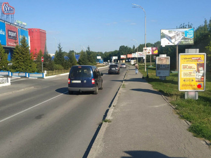 Ситилайт A в Хмельницком, 1.8x1.2  Степана Бандери (Маршала Рибалка) вул. 2а (біля трц Оазис) №5 фото 1