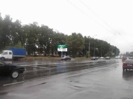 Билборд B в Киеве, free  Харківська вул., навпроти буд. №110 фото 1