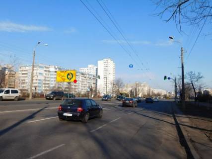 Билборд B в Киеве, 3x6  Червоної калини пр.  (Маяковського пр-т) 21, світлофор, супермаркет "ЕкоМакрет", рух в напрямку Драйзера вул. фото 1