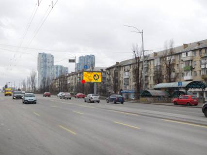 Билборд A в Киеве, 6x3  просп. Соборності (Возз’єднання)., навпроти буд.5, 2-й від Дарницької пл., в центр фото 1