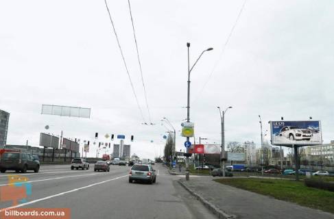 Призма  в Киеве Броварской пр-т, поворот на просп. Георгія Нарбута (Визволителів), в центр - 56219 фото 1