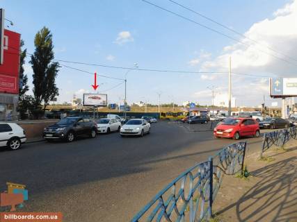Призма  в Киеве просп. Степана Бандери (Московський) 23, возле ст.м. Почайна (колишня Петрівка), на територии автостоянки - 119435 фото 1