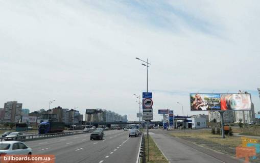 Призма  в Киеве Бажана пр-т 400 м до пр-та Григоренко, в центр, левая - 38304 фото 1