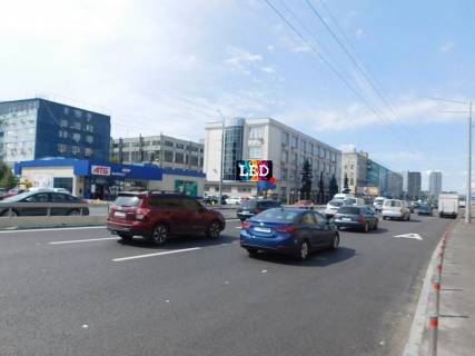 Видеоборд B в Киеве, 3x6  Бандери Степана пр-т 8, ТЦ "Городок", АТБ, Комфи, Ельдорадо, рух в напрямку О. Теліги - 435652 фото 1