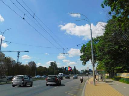 Video Billboard A in Kyiv, 3x6  Zabolotnogo akademika st. 150, na rozpodiluvaci v napramku Odes'koi pl. - 376331 Photo 1