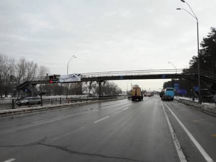 Нестандарт B в Киеве Міст пішохідний через Броварський пр-т біля примикання автодороги на с.Зазимье фото 1