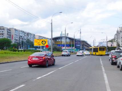 Билборд A в Киеве, busy  Оболонський пр., ст.м. `Мінська`, навпроти будинку побуту, з центру фото 1