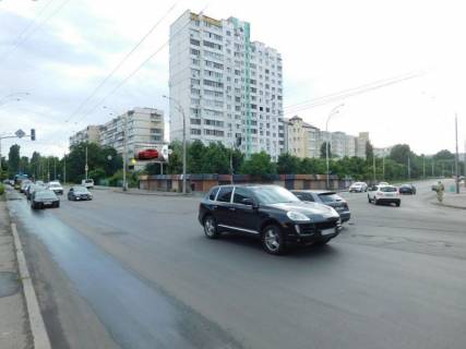 Prismatron, Prism A in Kyiv, 3x6  Vil'amsa akademika st. /st. Smolica, ruh v napramku st. Marsala Akubovs'kogo - 387830 Photo 1