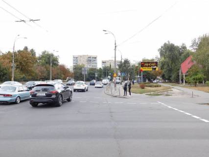Призма A в Киеве, 6x3  Івашкевича Ярослава вул. 5 - 433817 фото 1