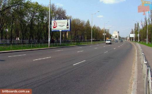 Билборд  в Киеве просп. Леоніда Каденюка (Гагаріна) 120 м к ул.Лебедева, из центра фото 1