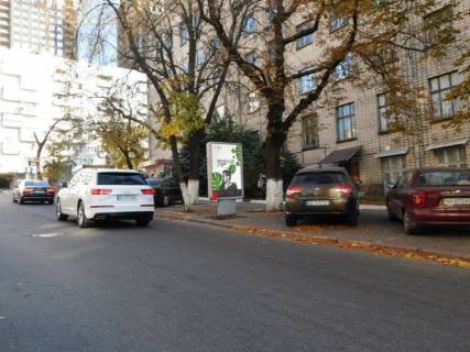 Билборд  в Киеве, 1,2x1,8  50.4250358100, 30.5175246600, фото 1
