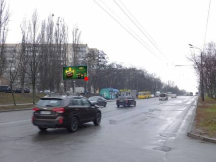 Билборд B в Киеве, 3x6  Свободи пр-т 4, рух в напрямку від просп. Європейського Союзу (Правди) фото 1