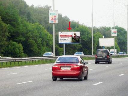 Бэклайт B в Киеве Бориспільська траса км 27 з Києва фото 1
