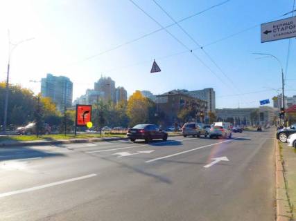 Билборд  в Киеве, 1,2x1,8  50.4300759000, 30.5420045600, фото 1