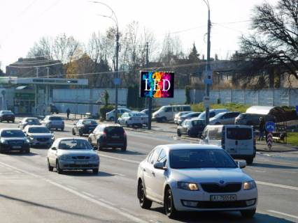 Билборд A в Киеве, free  Лобановського Валерія (Червонозоряний) просп./ пров. Новонародний фото 1