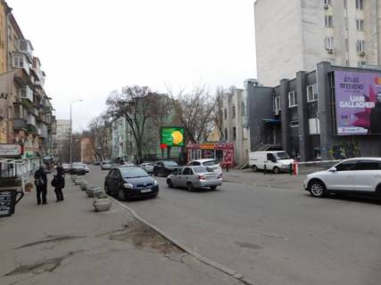 Billboard  in Kyiv, 3,14x2,3  50.4558491400, 30.4975261100, Photo 1