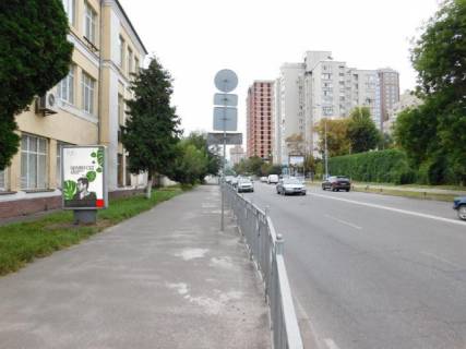Билборд B в Киеве, 1.2x1.8  Боженка (К. Малевича) вул. 82 навпроти фото 1