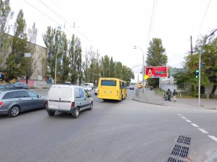 Призма A в Киеве, 6x3  Лугова вул. / Коноплянська вул., світлофор, рух в напрямку ТЦ "Кававан" - 319034 фото 1