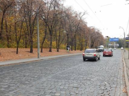 Білборд, Бігборд (Борд)  B у Києві, 1.2x1.8  Подільський узвіз Фото 1