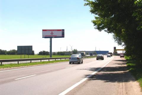 Бэклайт B в Киеве В'їзд до Києва, з боку Чернігова, виїзд на Бровари, від котедж.городка Княжичі фото 1