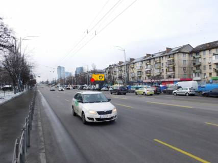 Билборд A в Киеве Соборності (Возз'єднання) просп.  8/2 (напроти) фото 1