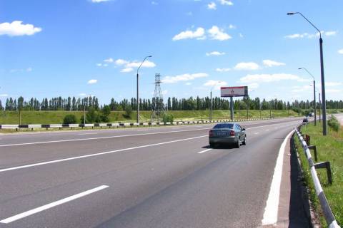 Бэклайт B в Киеве В'їзд до Києва, з боку Чернігова, трансп.развязка, біля Бол. Димерки, віадук, від котедж.городка Княжичі фото 1