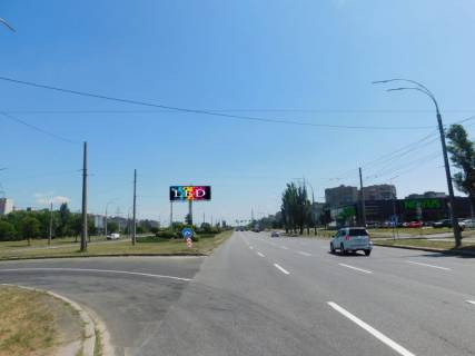 Видеоборд A у Києві, 12x4  просп. Романа Шухевича (Генерала Ватутіна), наперехресті від Північного мосту, навпроти супермаркету "Novus" в напрямку Троєщини - 617932 Фото 1
