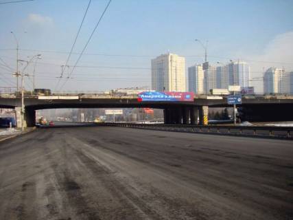 Нестандарт A у Києві, 16x2  Одеська пл., Глушкова пр-т, в центр Фото 1
