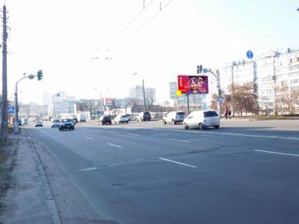 Призма A в Киеве, 3x6  Червоної калини пр.  (Маяковського пр)-т 21, супермаркет "Екомаркет", рух в напрямку Північного мосту - 239263 фото 1