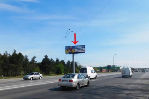 Беклайт B у Києві Броварський пр-т 300 м від ст.м. "Лісова" Фото 1