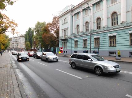 Скроллер A в Киеве Грушевського Михайла вул. 30/1 - 176117 фото 1