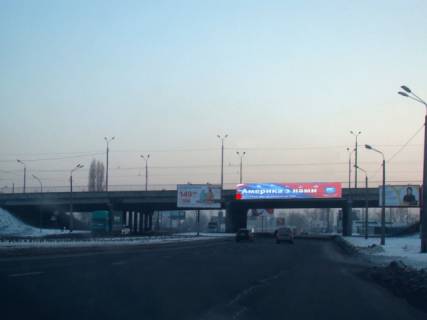 Нестандарт A в Киеве, 16x2  Богатирська вул., Лугова вул. фото 1