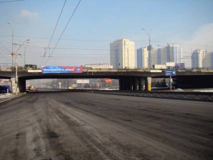 Нестандарт B в Киеве, 16x2  Одеська пл., Глушкова пр-т, в центр фото 1