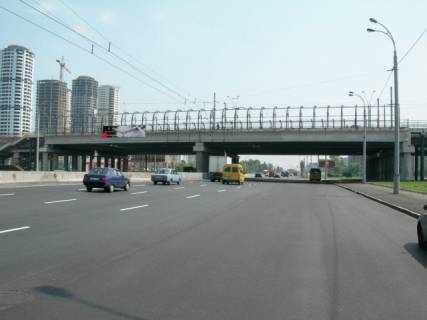 Нестандарт B в Киеве просп. Романа Шухевича (Генерала Ватутіна) / Бальзака вул., з центру фото 1