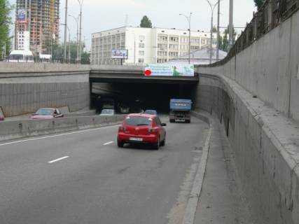 Нестандарт A в Киеве, 8x2  Чоколівський бул .., Севастопольська пл., до Деміївської пл. фото 1
