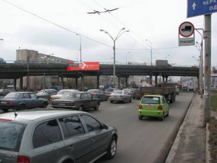 Билборд B в Киеве, 8x2  просп. Степана Бандери (Московський)., Богатирська вул., від Північного моста фото 1