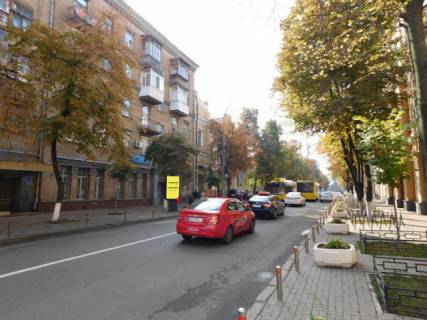 Билборд B в Киеве, 1.2x1.8  Князів Острозьких вул. (Московська). 5/2 фото 1