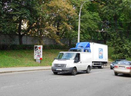 Ситилайт B в Киеве, 1,2x1,8  Подільський узвіз/вул. Овруцька в напрямку до Кирилівська вул. (Фрунзе) фото 1