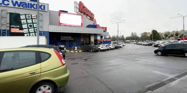 Видеоборд A в Днепр (Днепропетровск), 8х4  ТРЦ Караван вул. Нижньодніпровська, 17 - 449948 фото 1