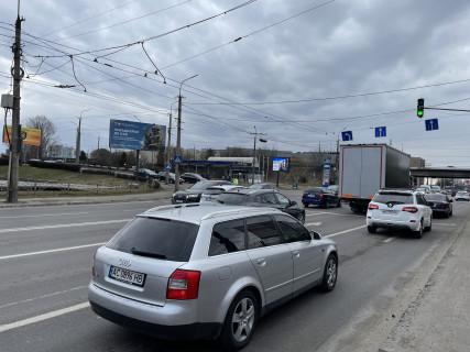 Билборд B в Луцке на ТР пр-ту Соборності – вул. Карпенка Карого (ТЦ ЮВАНТ) фото 1