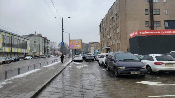 Скроллер A в Житомире вул. Михайла Грушевського (Котовського), 7 (Буд маркет "Олді", "Сільпо", ТРЦ) - 619868 фото 1