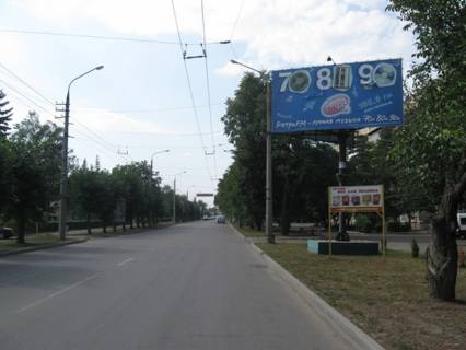 Билборд A в Черновцах Руська 251 фото 1