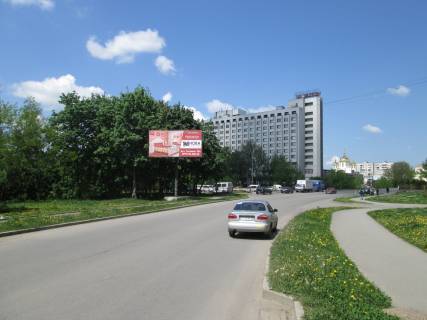 Billboard B in Chernivtsi Vorobkevica, 3 (Ceremos) Photo 1