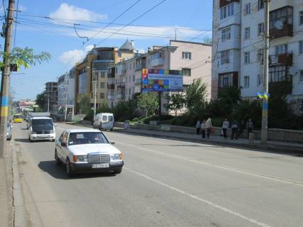 Билборд A в Черновцах Героїв Майдану (Червоноармійська) 43 фото 1
