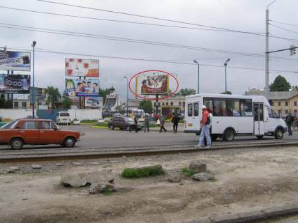 Билборд B в Львове Городоцька К9  ( напроти привокзального ринку, до центру)   фото 1